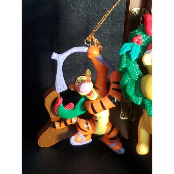 Vtg Winnie the Pooh, Piglet, Tigger 3" Plastic Christmas Tree Ornaments LOT of 4 - Picture 4 of 5